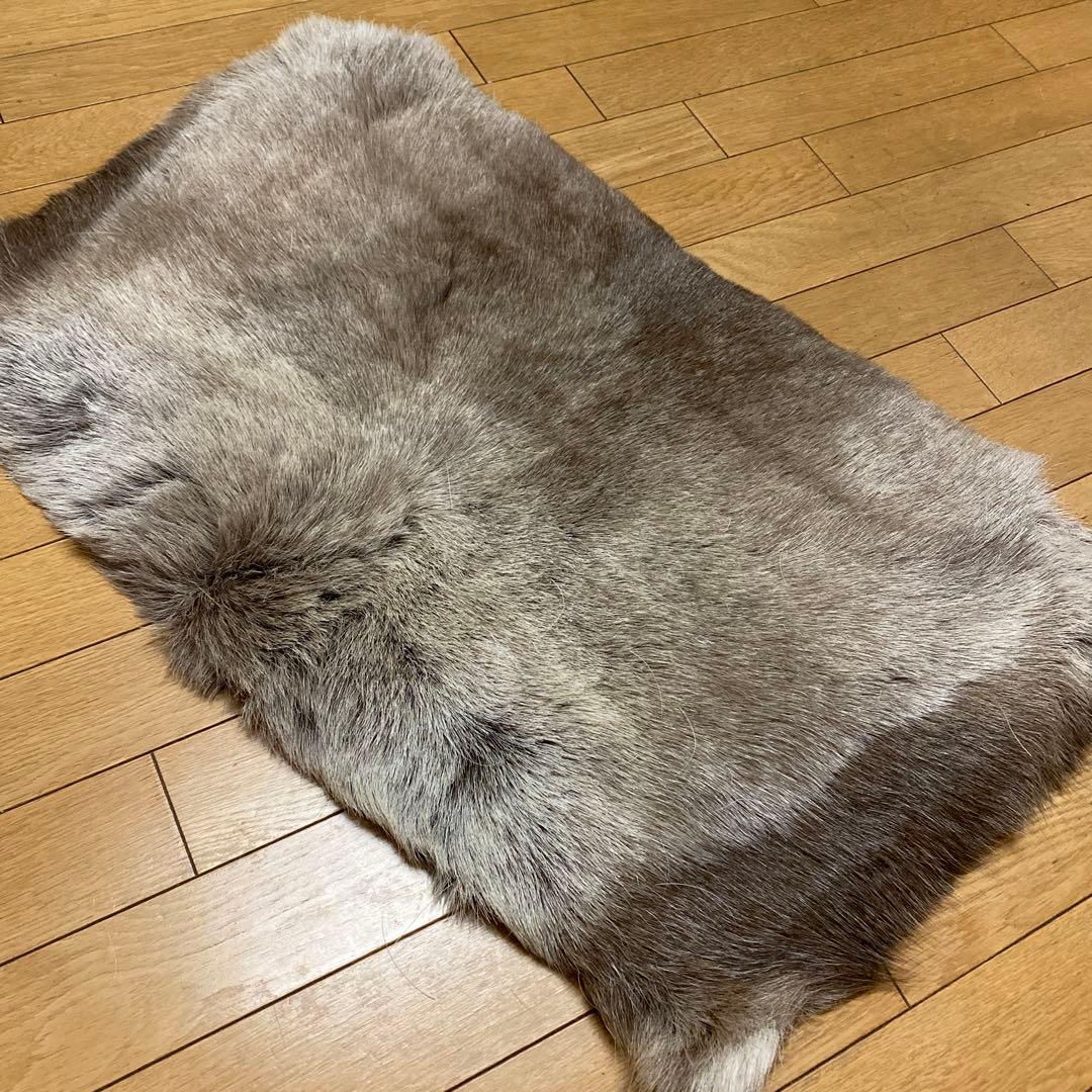 トナカイリアルファーラグ ラグ トナカイ皮ラグ ソフトフェイクファーラグ 滑り止め プラッシュ