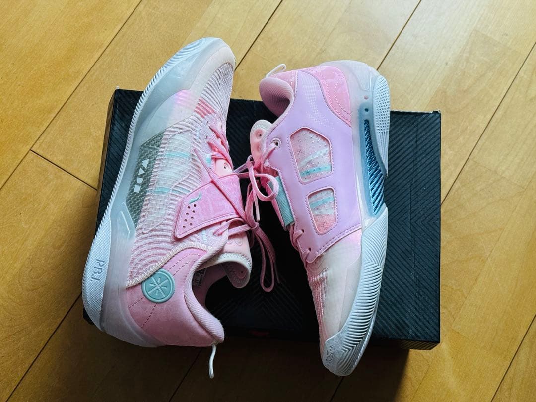 リーニン wade808 4 ultra us9.5 27.5cm