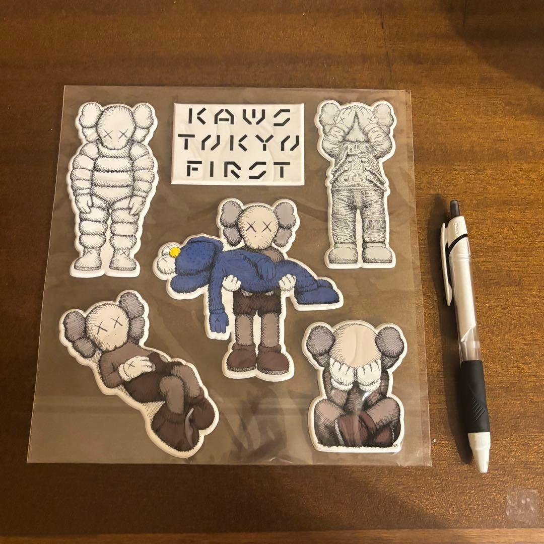 KAWS TOKYO FIRST キャラクターシール 6枚セット - メルカリ