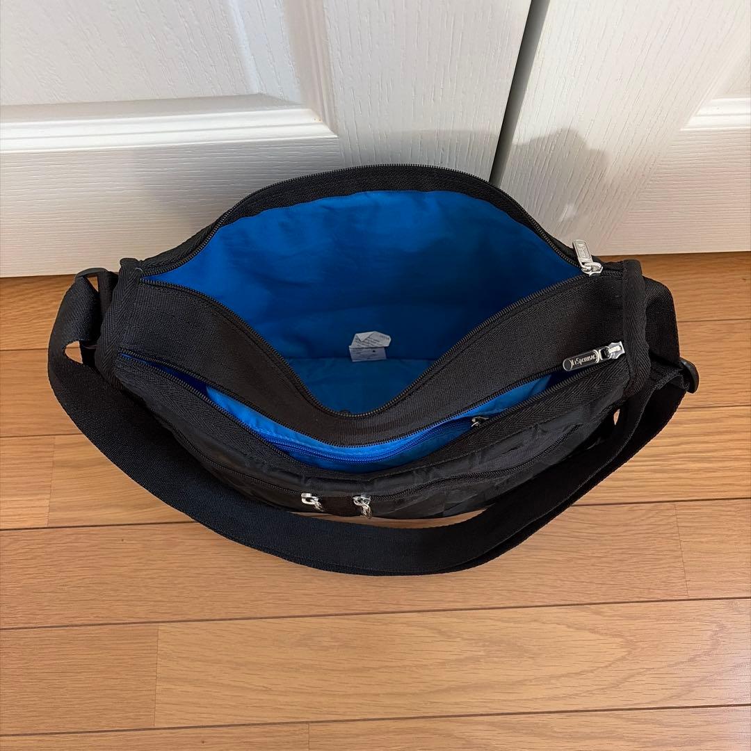 美品 LeSportsac Deluxe Everyday Bag✨へリボーン柄 - メルカリ
