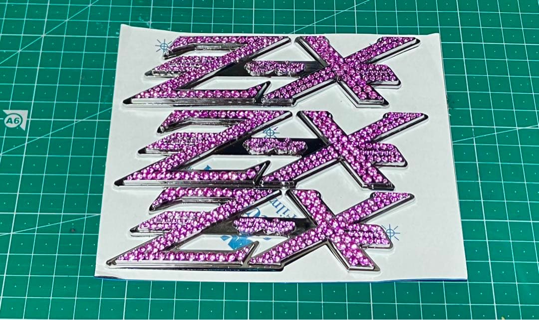 ライブディオZXエンブレム クリスタルストーン 紫 - メルカリ