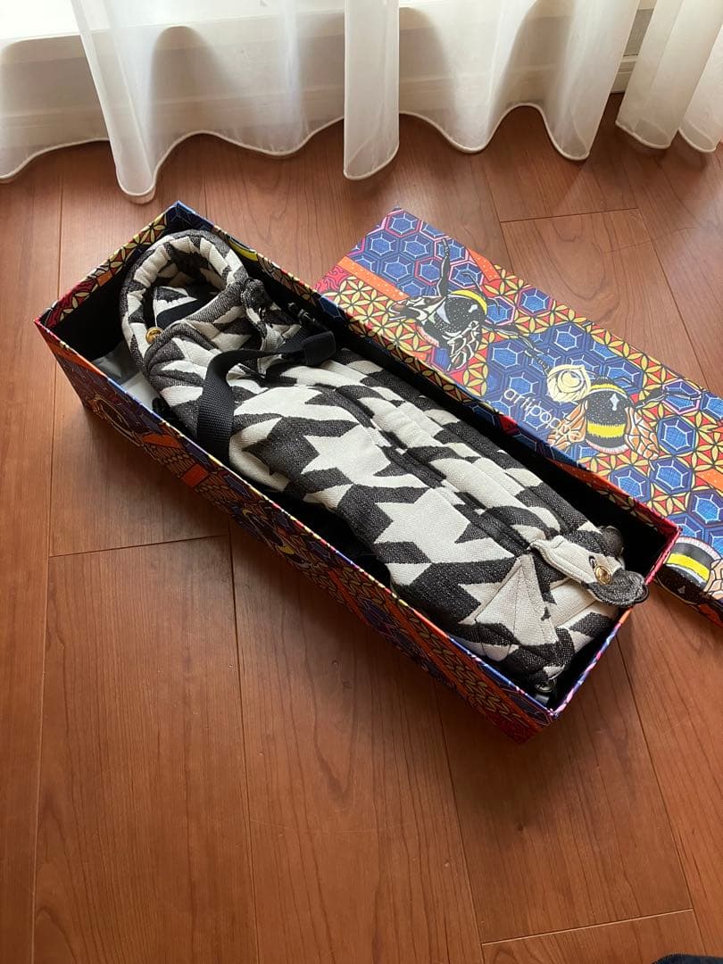 artipoppe ザイガイスト ツイードBW 抱っこ紐 千鳥 ハンドトゥース