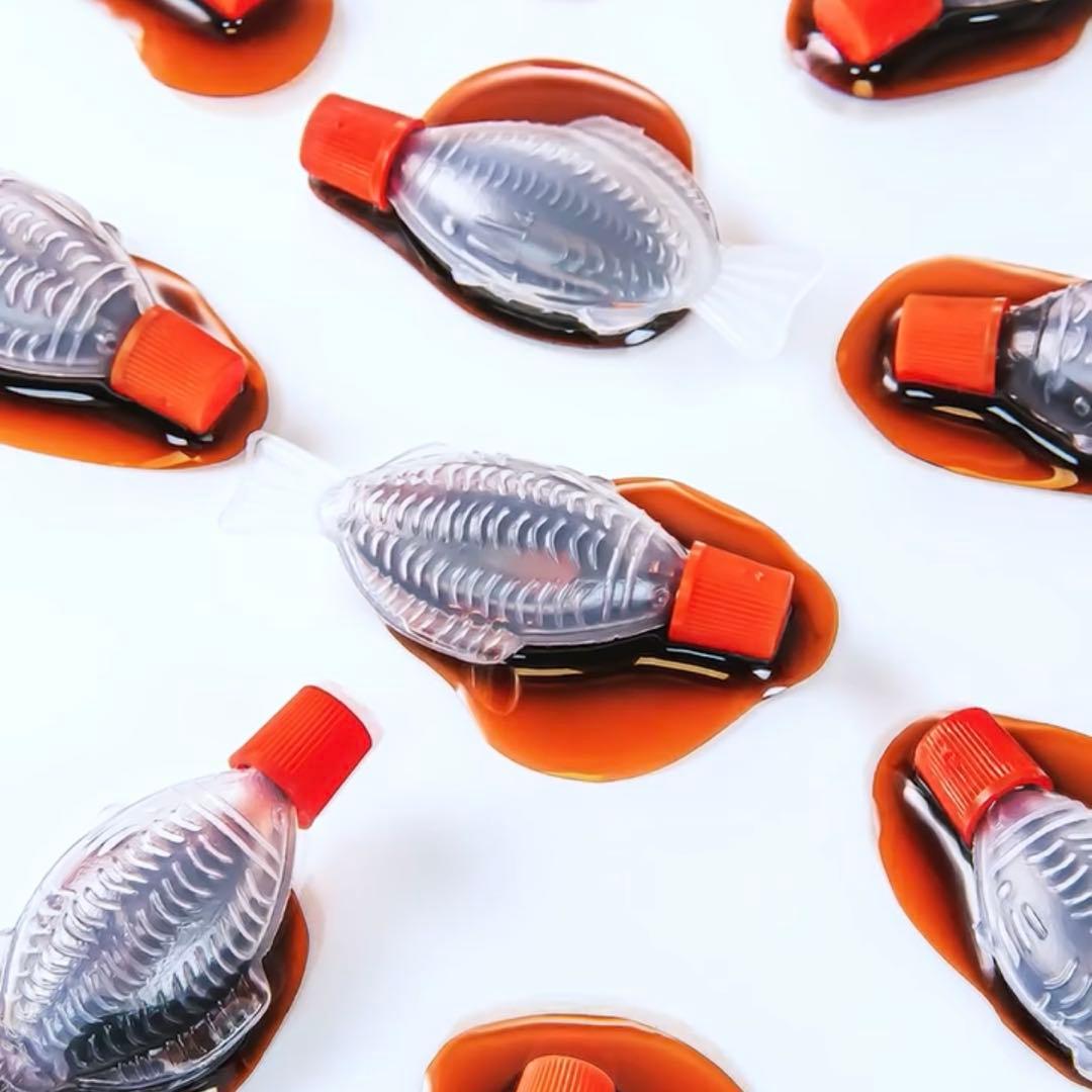 超復刻版ブラックタローマンソフビ人形ソフトビニール太陽の塔岡本太郎