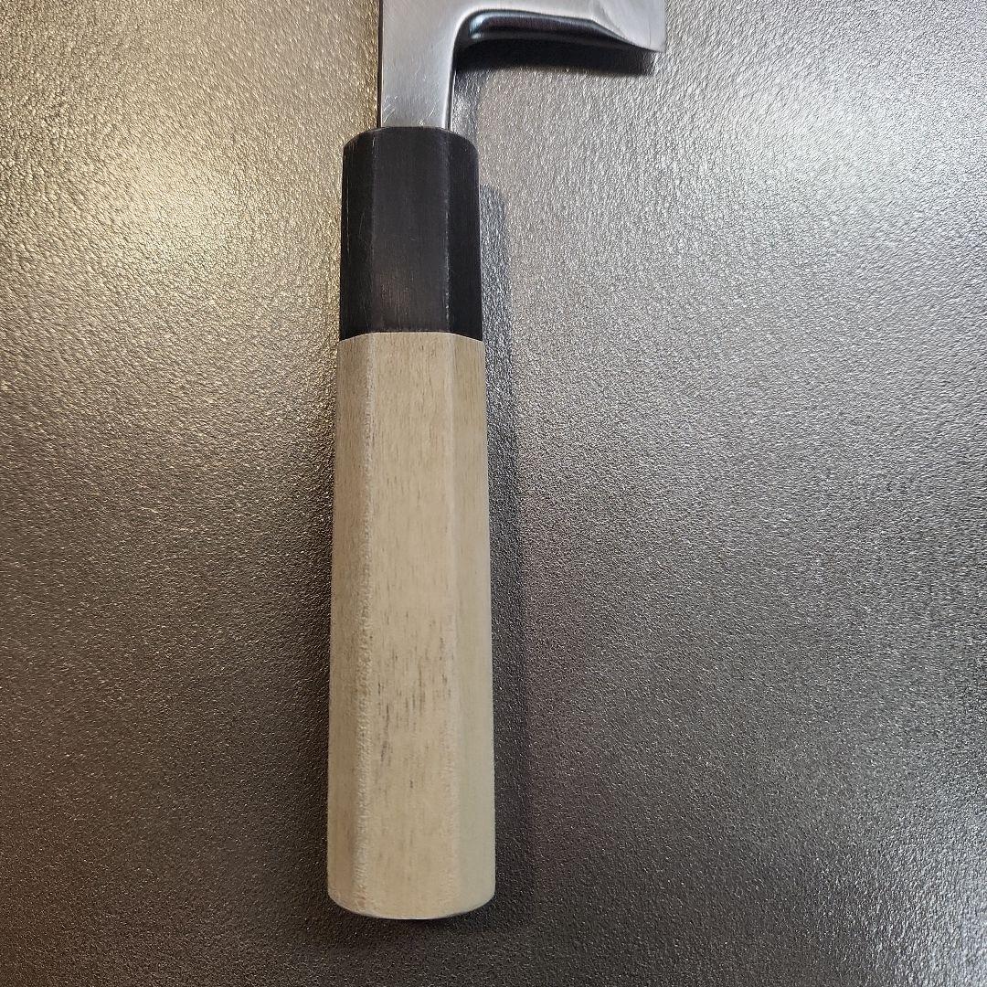 銀三　出刃包丁　16.5cm　5.5寸　水牛八画柄