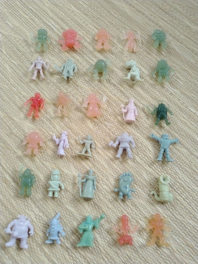 ネクロスの要塞 3弾 【 バラ売り可能1体300円】 - メルカリ