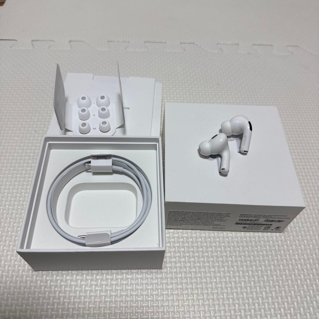 E*a様 AirPods pro2 完品 Apple AirPods Pro 第2世代 (2022) - MagSafe 充電ケース 【整備済み