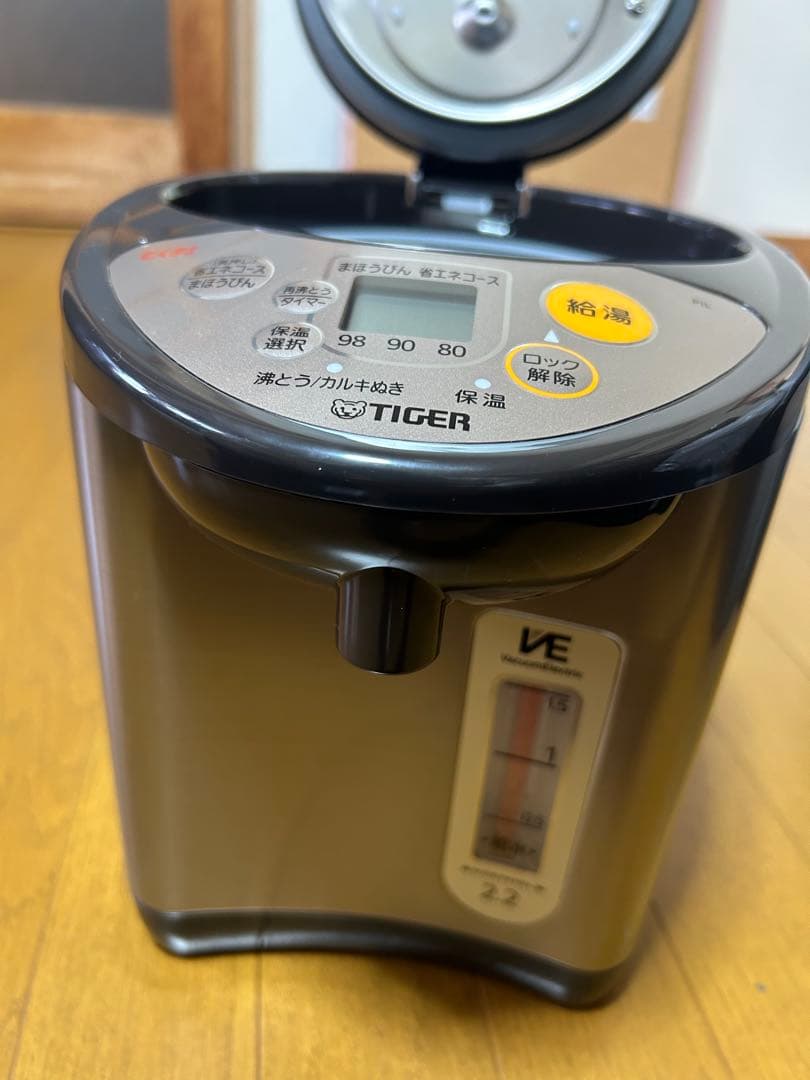 【2025年製】TIGER VE 電気まほうびん とく子さん 2.15L