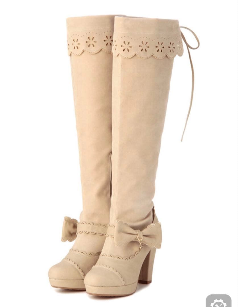 LIZLISA スエードロングブーツ】 ベージュ - メルカリ