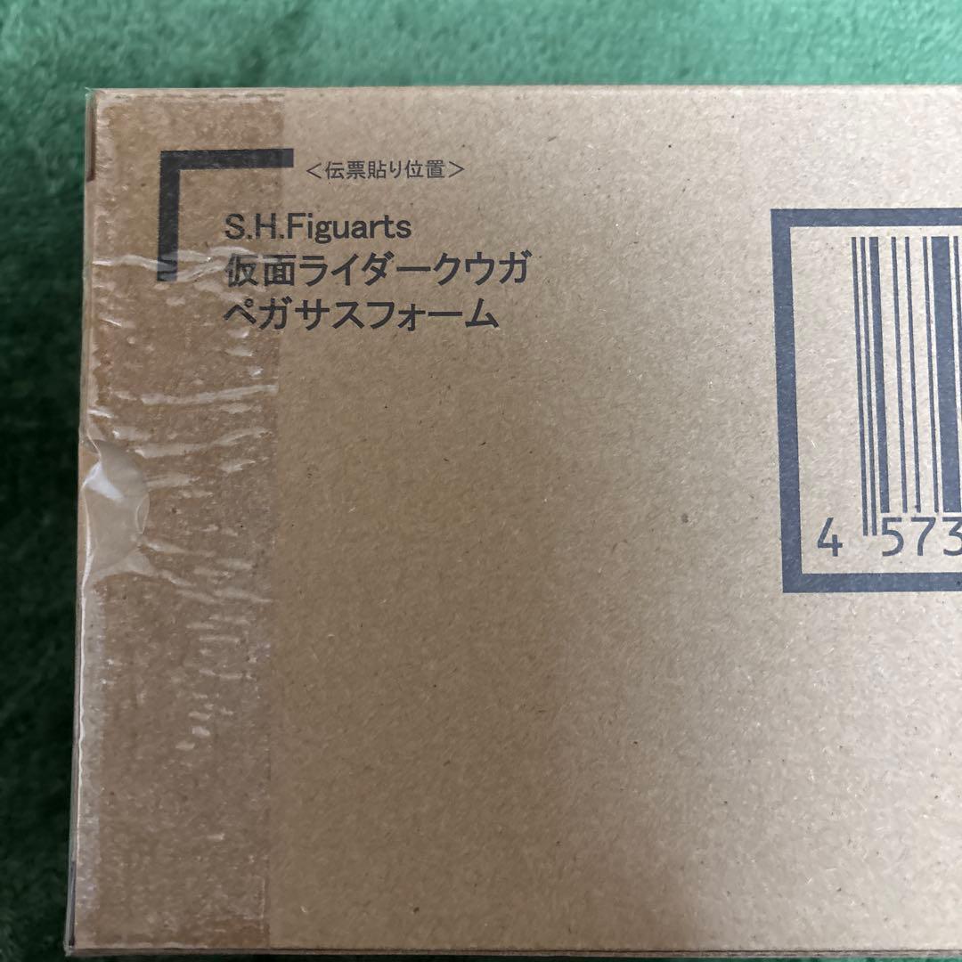 S.H.Figuarts(真骨彫製法) 仮面ライダークウガ ペガサスフォーム …