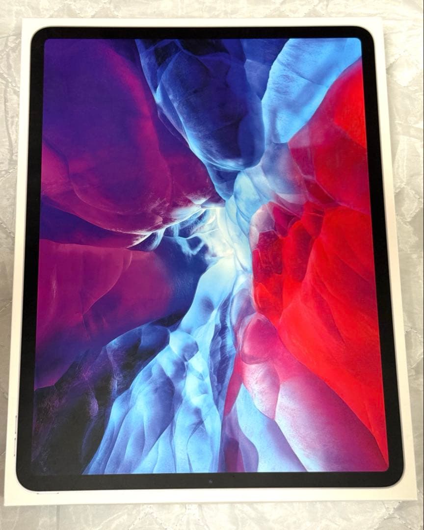 iPad Pro 12.9インチ (第4世代) シルバー 本体　バッテリー97% iPad Pro 12.9-inch (4th generation) - Technical Specifications