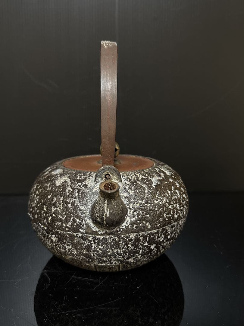 平安 名人 泰山堂 造 白肌 平提手銀象嵌 丸型 鉄瓶 茶道具 - メルカリ