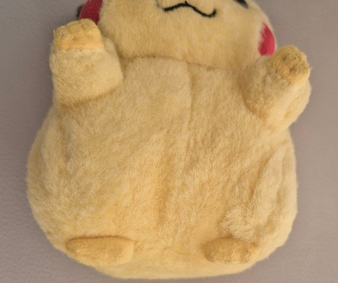 オークション】ポケモン ピカチュウ 初期 初代 レトロ TOMY ぬいぐるみ