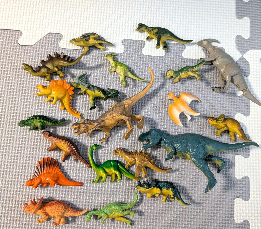 恐竜フィギュアセット 20体 - メルカリ
