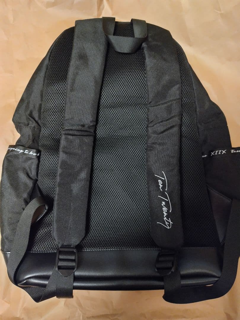 XIIX TenTwenty リュック バックパック - メルカリ