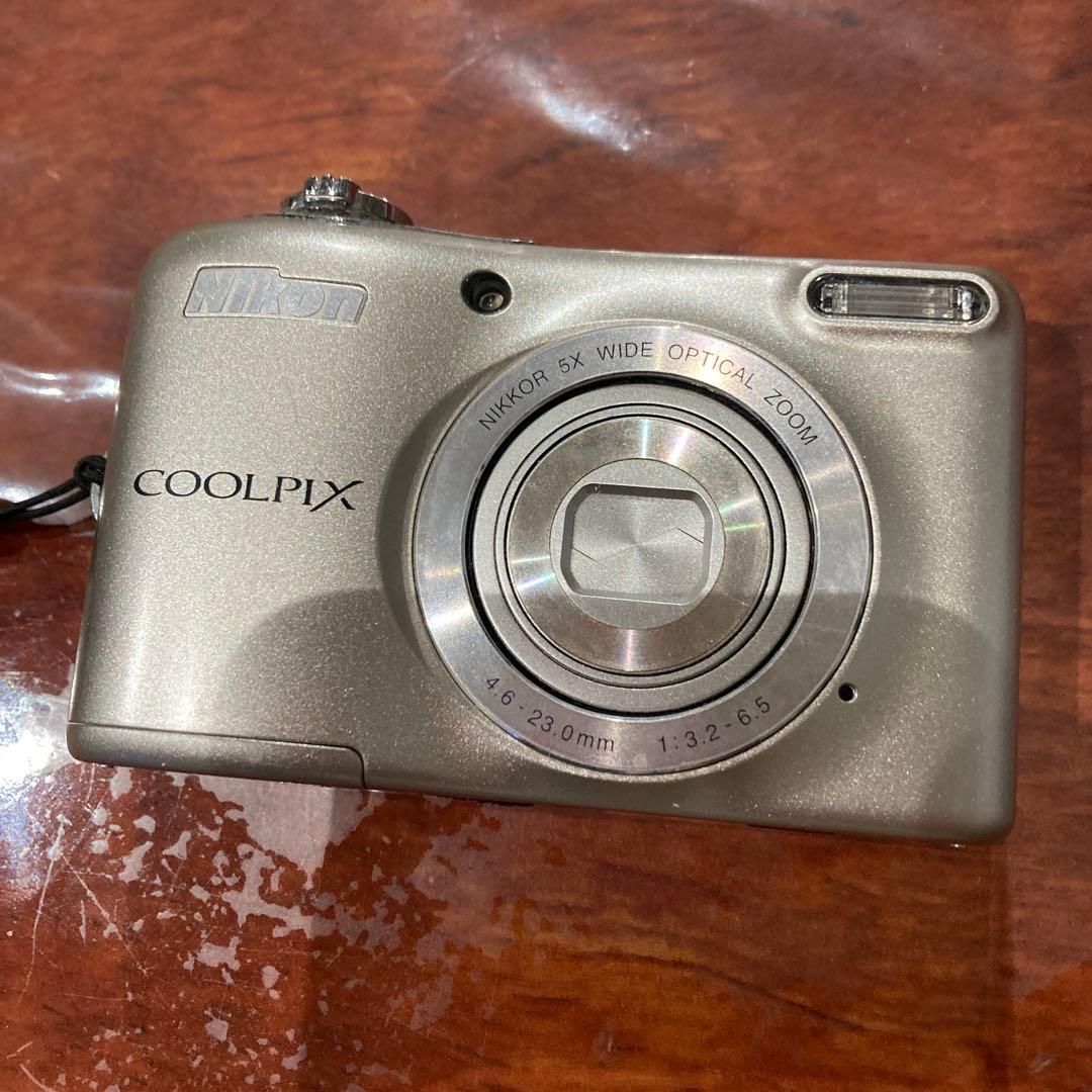 Nikon COOLPIX L30 コンパクトデジタルカメラ Amazon | Nikon デジタルカメラ COOLPIX L30 5倍ズーム 2005万画素