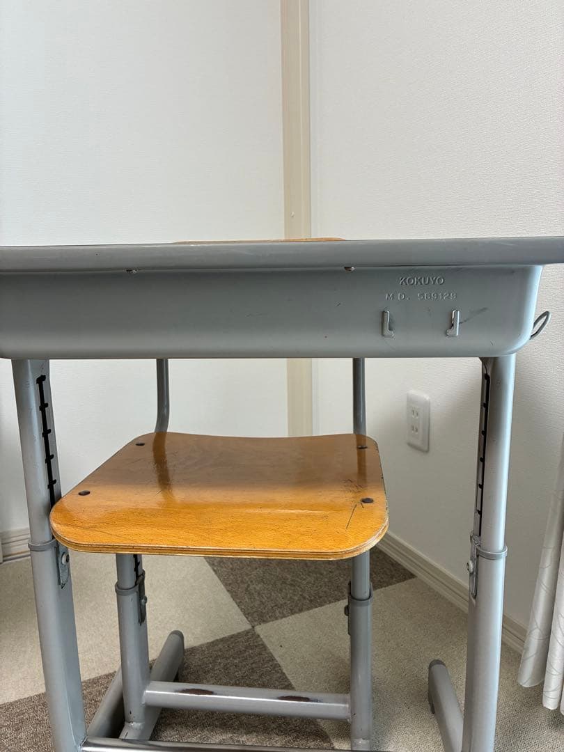 コクヨ 学習机 椅子 埼玉県引取限定 - メルカリ