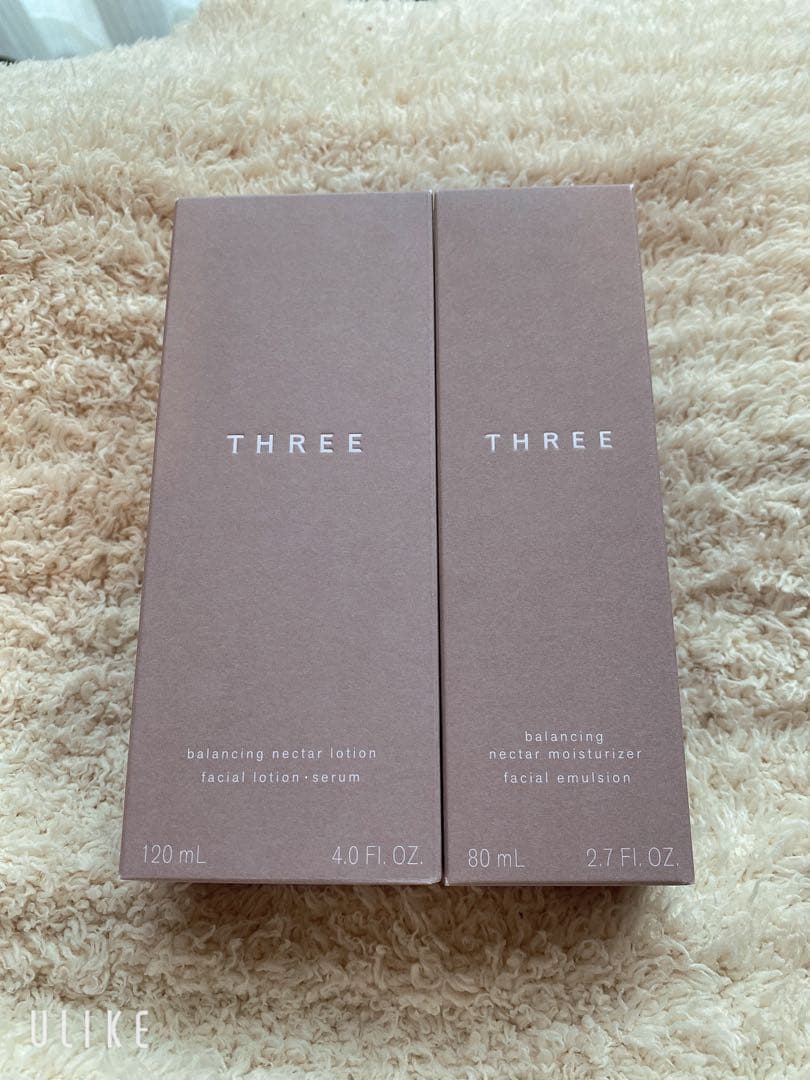 three 基礎化粧品 327459_1.jpg?02081427