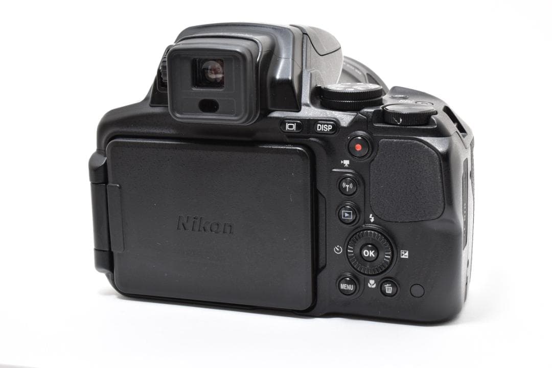 ニコン　Nikon COOLPIX P900 《元箱付属・動作確認済み》
