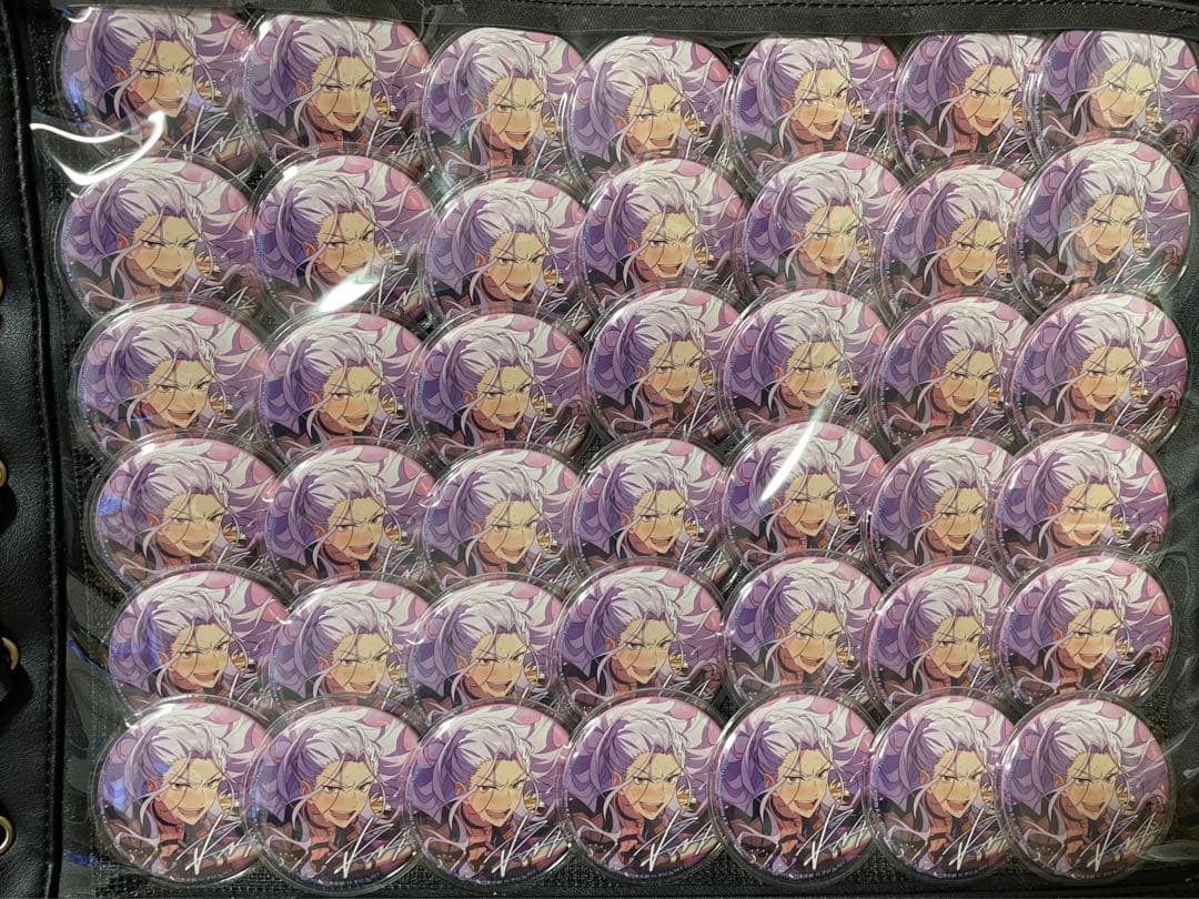 あんスタ 乱凪砂 痛バッグ 缶バッジ - メルカリ