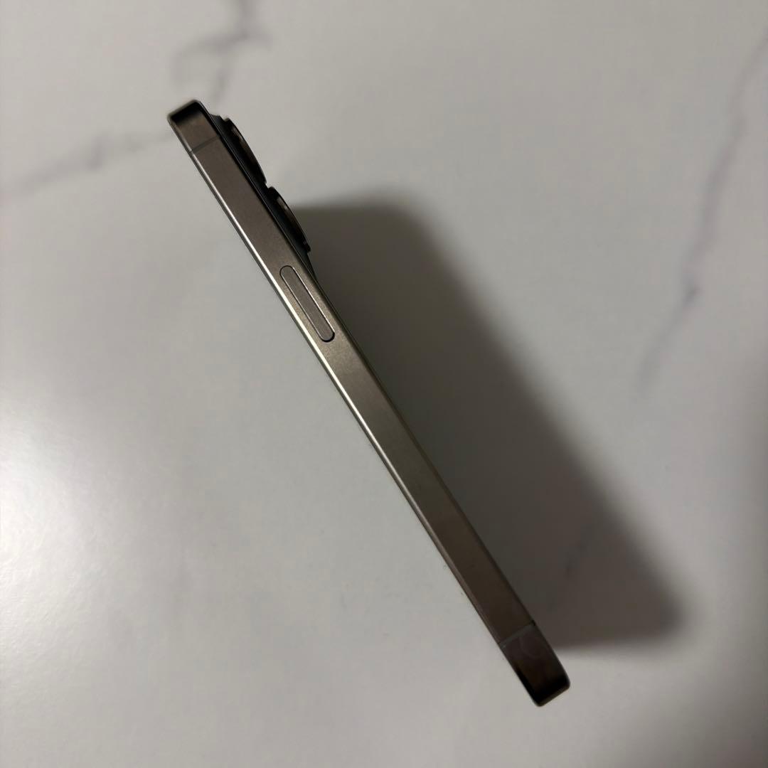 ジャンク iPhone15pro 128GB ナチュラル 外観美品 起動不可 - メルカリ