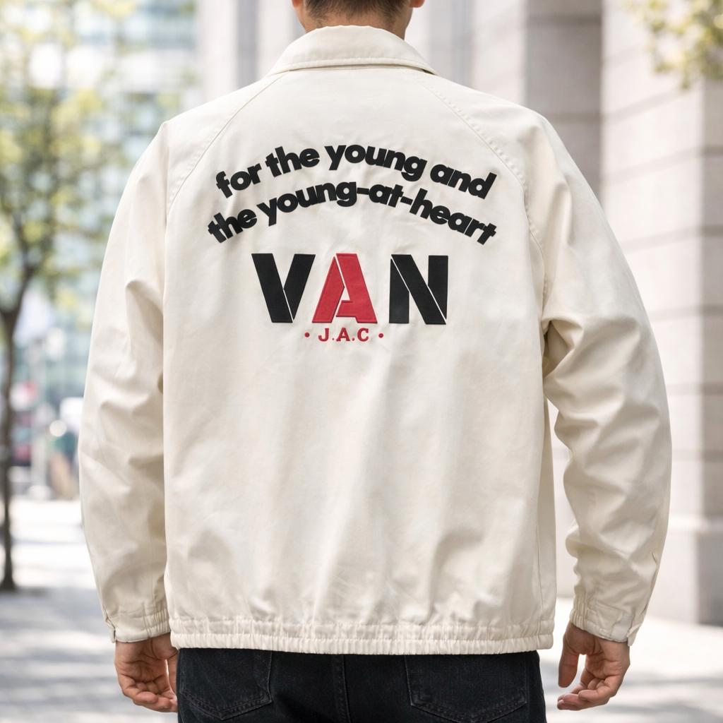 ビッグサイズ/美品】VAN スイングトップ ブルゾン 白 アーチロゴ 刺繍
