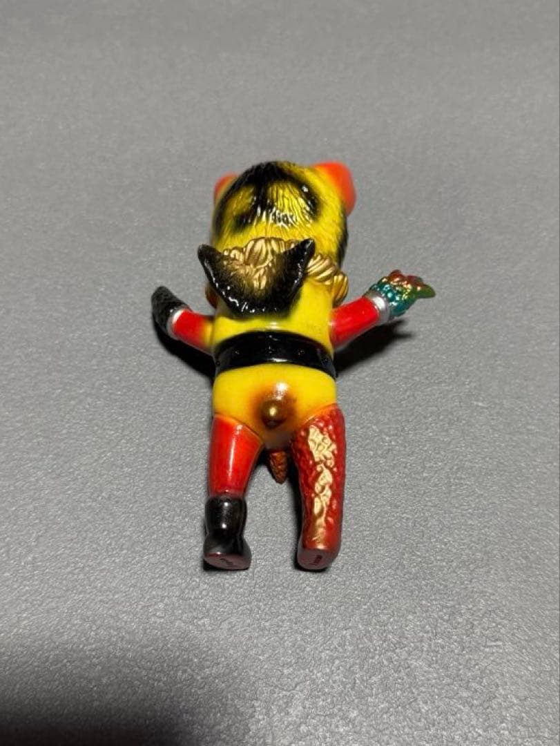 izumonster swimmydesignlab KOBURAH 虎武羅亜