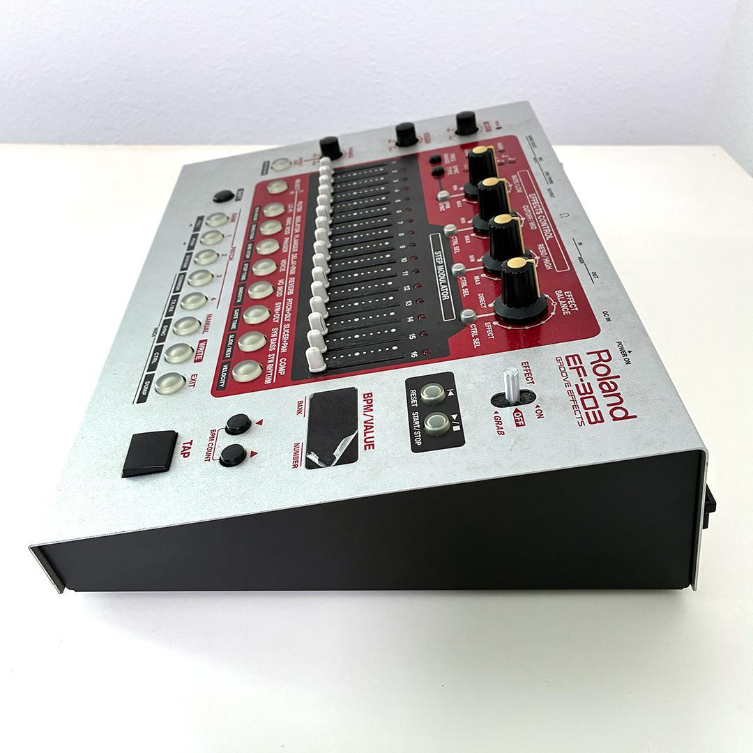 Roland EF-303 GROOVE EFFECTS エフェクター 取説付き Roland EF-303