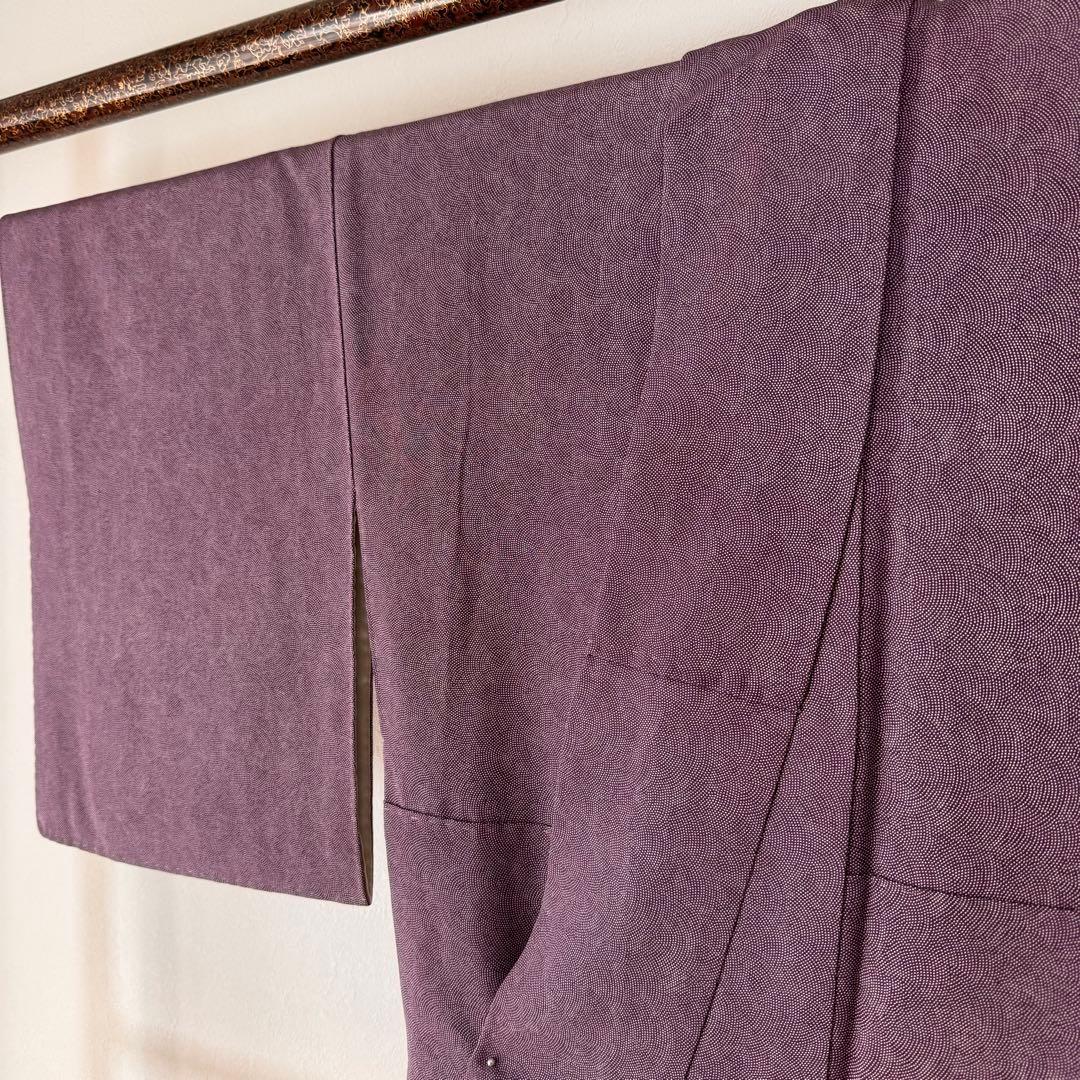 超美品 着物 正絹 袷 小紋 160裄64 江戸小紋 紫 単色 波柄 シンプル
