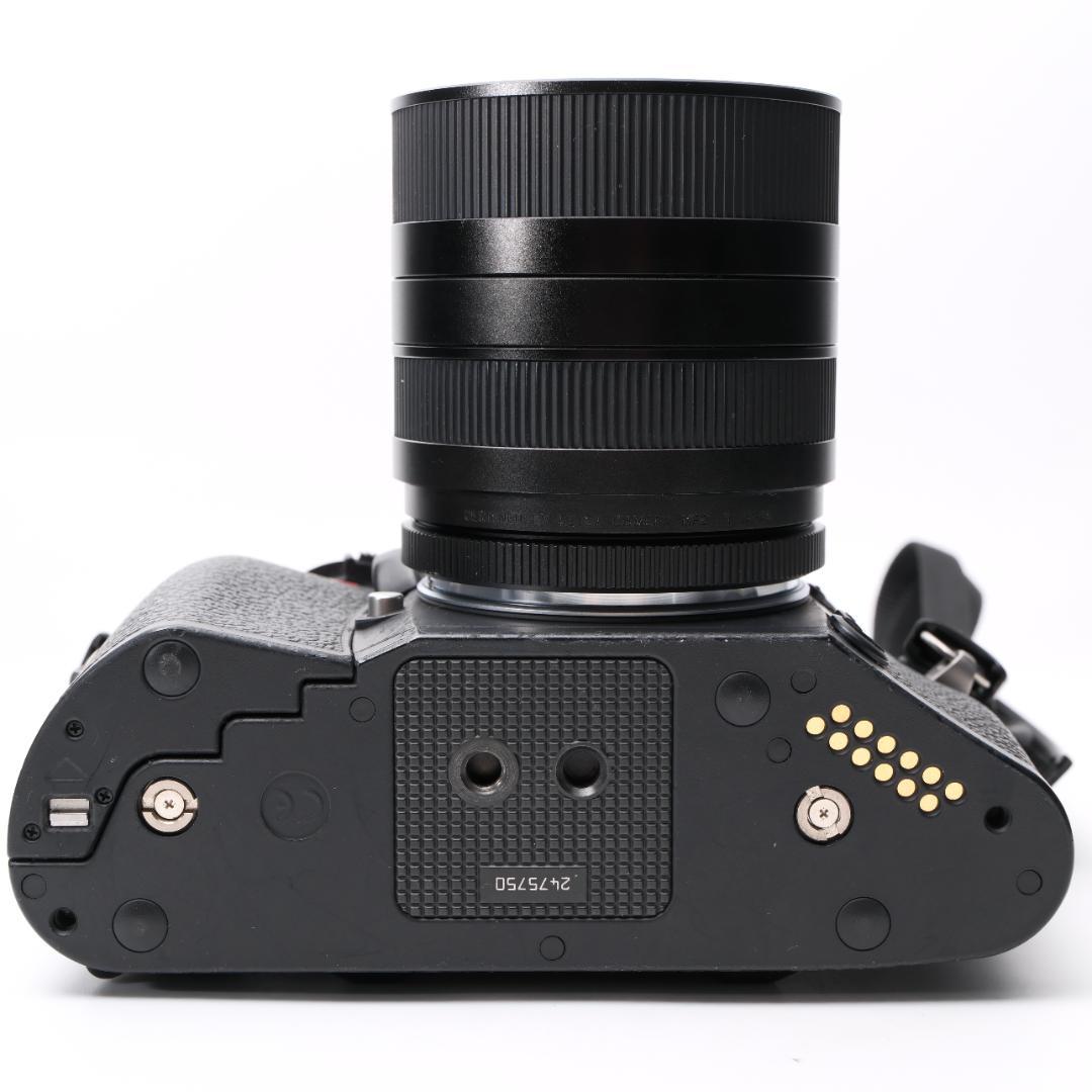 フィルムカメラ Leica R8 VARIO-ELMAR-R 28-70mm F3.5-4.5