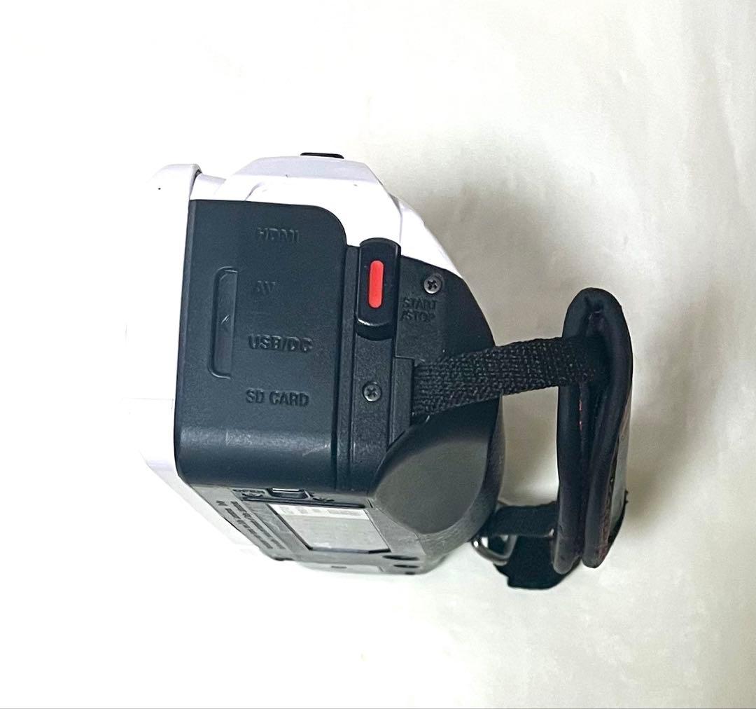 JVC AVCHD ビデオカメラ 60倍ズーム - メルカリ