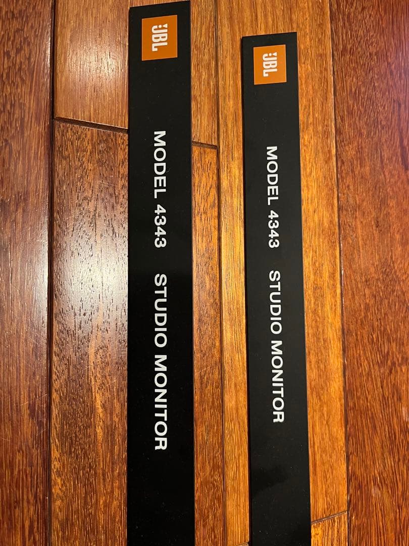 JBL 4343グリルエンブレムロゴプレート中古2枚セット 金具付き - メルカリ