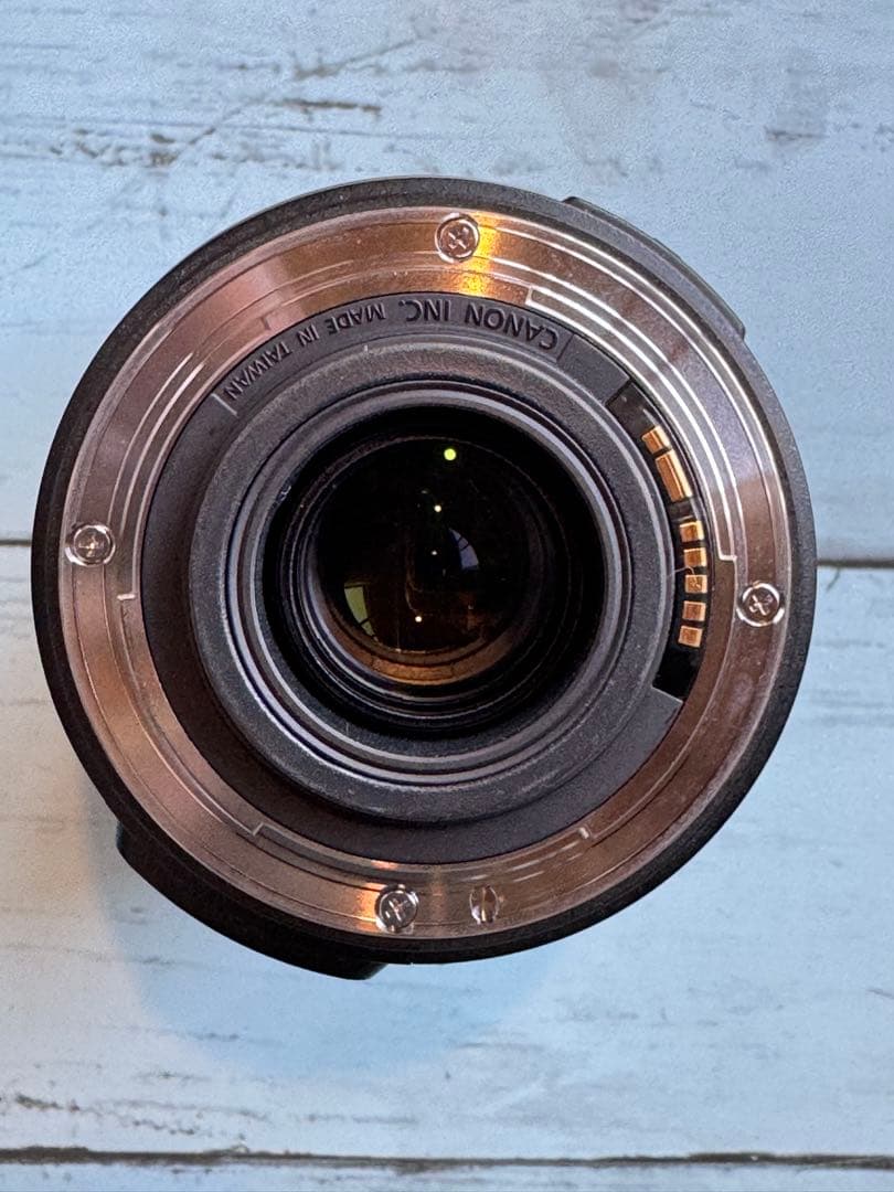 Canon EF-S 18-200mm f/3.5-5.6 IS 中古