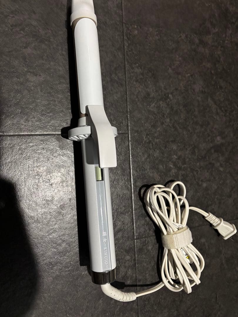 絹女　ヘアアイロン　コテ　28mm KINUJO カールアイロン 28mm | 【公式】美容通販サイト HAIR.tree