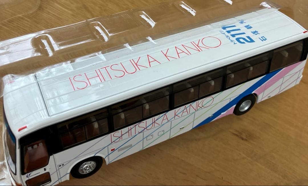 TLV 1/64 三菱ふそう エアロバス(石塚観光自動車) - メルカリ