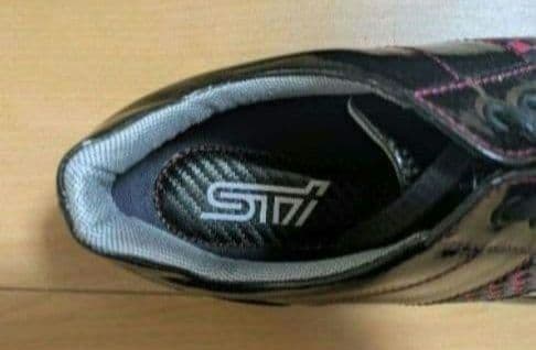 【新品未使用】STI 30th 記念ドライビングシューズ　25.0cm　艶あり