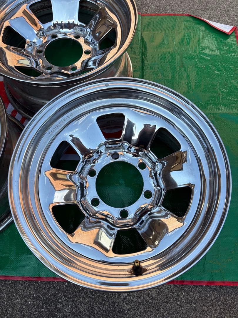 ランドクルーザー60 ワイドボディ 純正ホイール 15X7JJ PCD139.7
