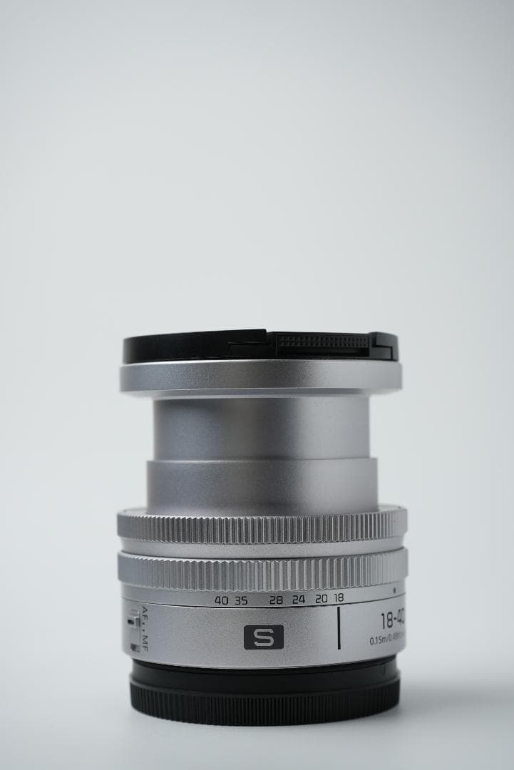 【ほぼ新品】パナソニック LUMIX S 18-40mm F4.5-6.3