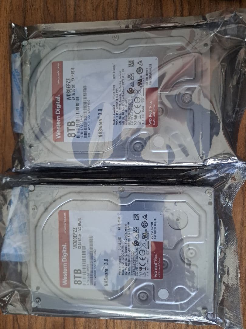 未開封新品Western Digital 8TB HDD 2個セット WD80EAAZ [3.5インチ内蔵HDD / 8TB 5640rpm 256MBキャッシュ WD Blue