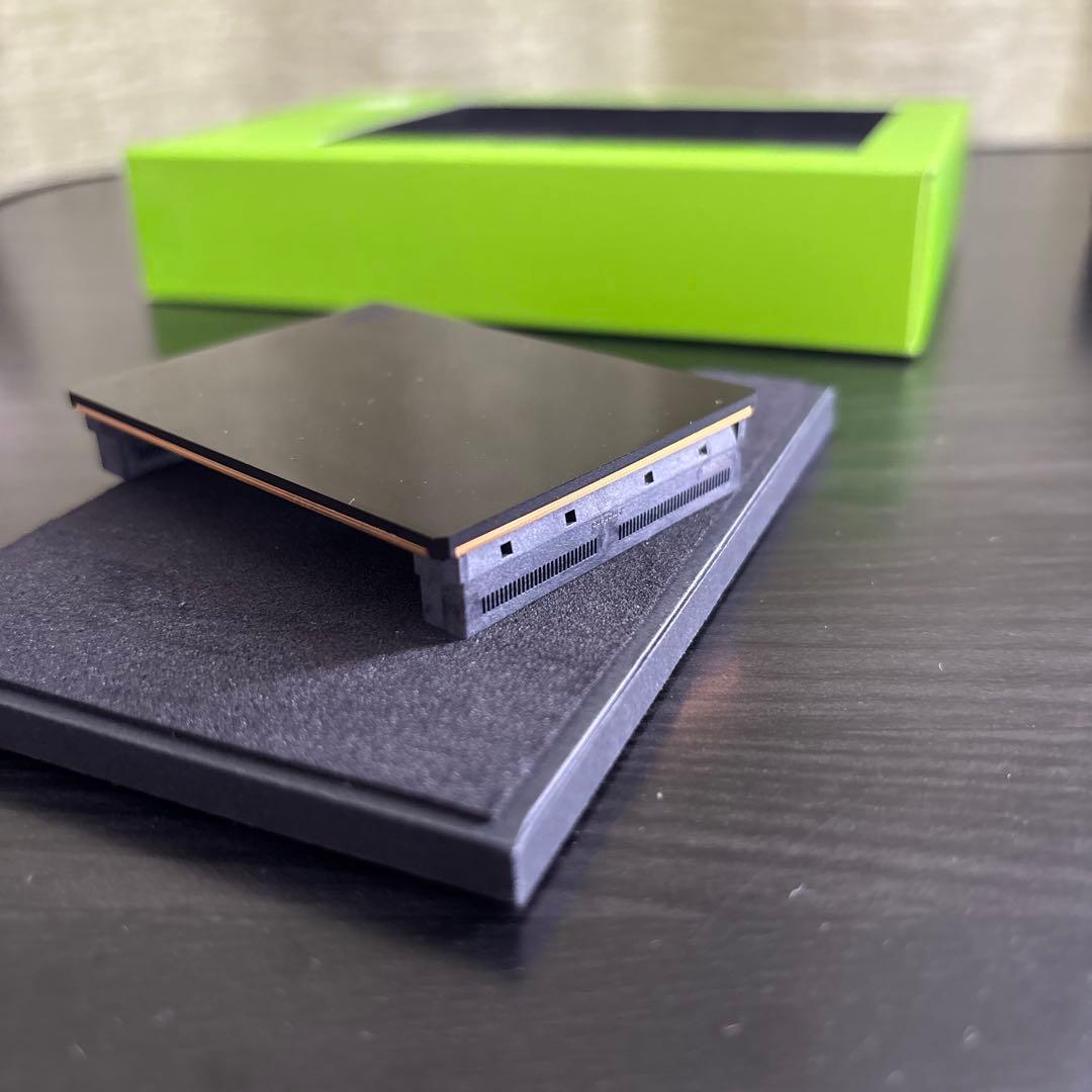 NVIDIA P3669 Link Bridge 3-Slot ブリッジ - メルカリ