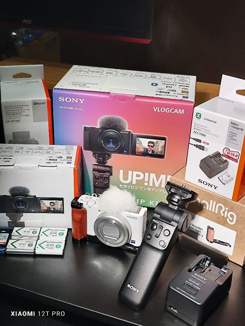 SONY VLOGCAM ZV-1G ホワイト おまけ多数 SONY VLOGCAM ZV-1G シューティンググリップキット (W) [ホワイト