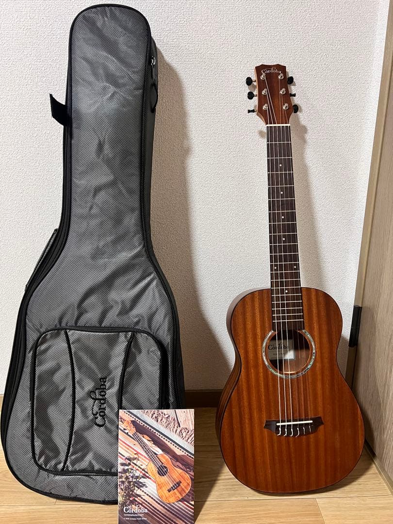 Cordoba Mini Ⅱ MH ミニギター ケース付きAmazon.co.jp: Cordoba