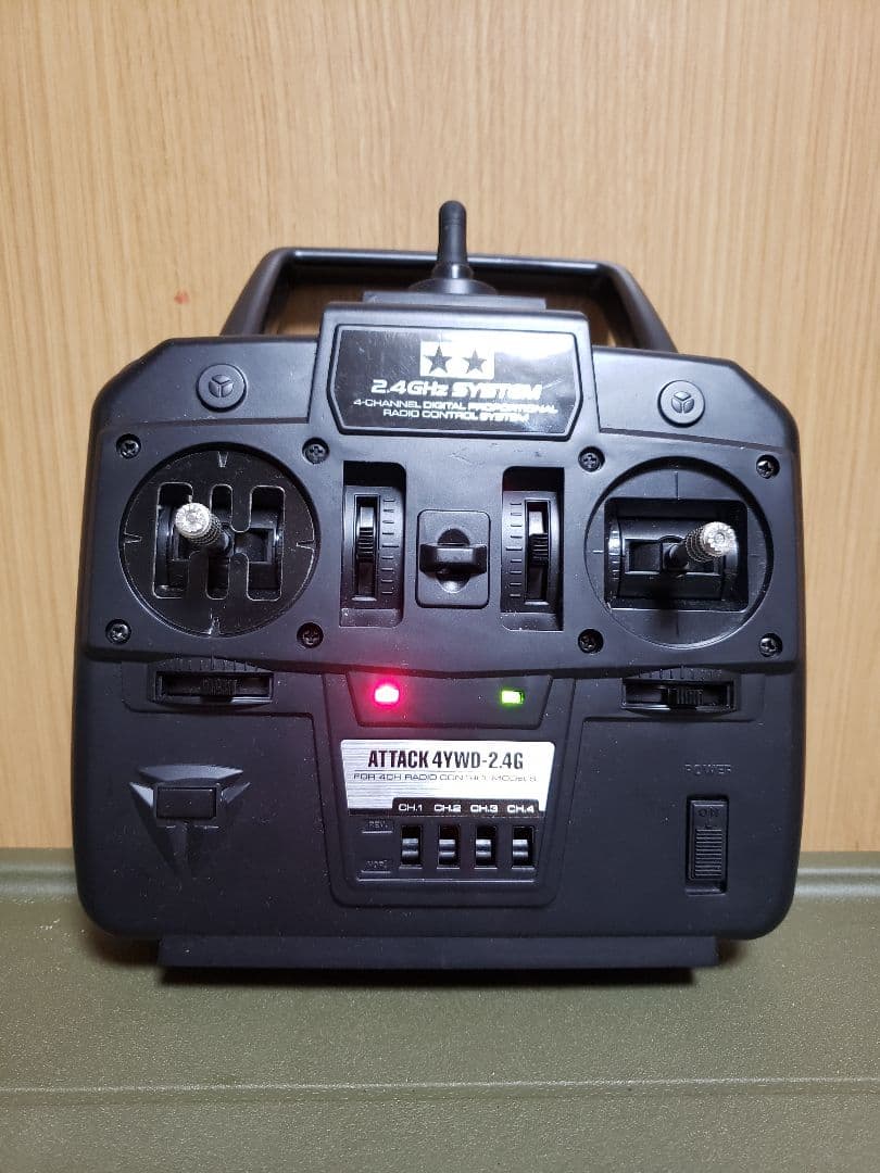 タミヤ　アタック2.4G　プロポ　attack 4ywd 2.4g