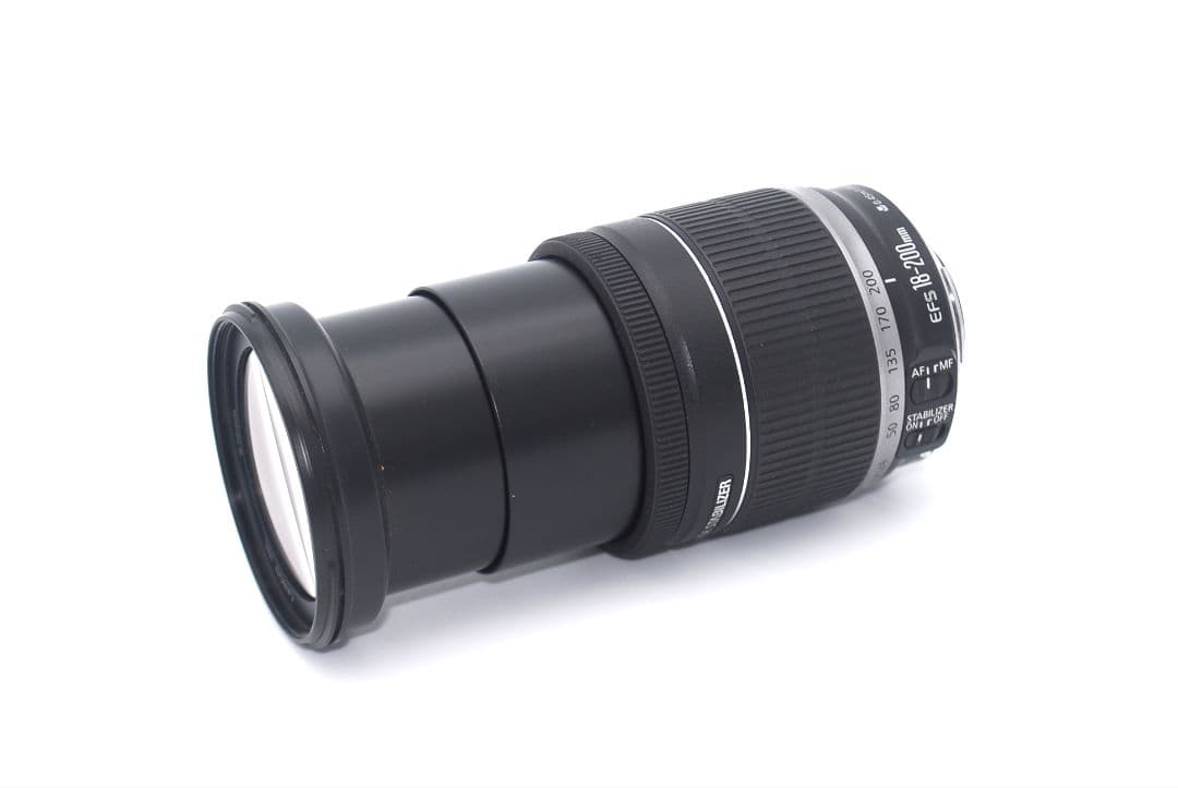 ★Canon EF-S 18-200mm F3.5-5.6 IS★