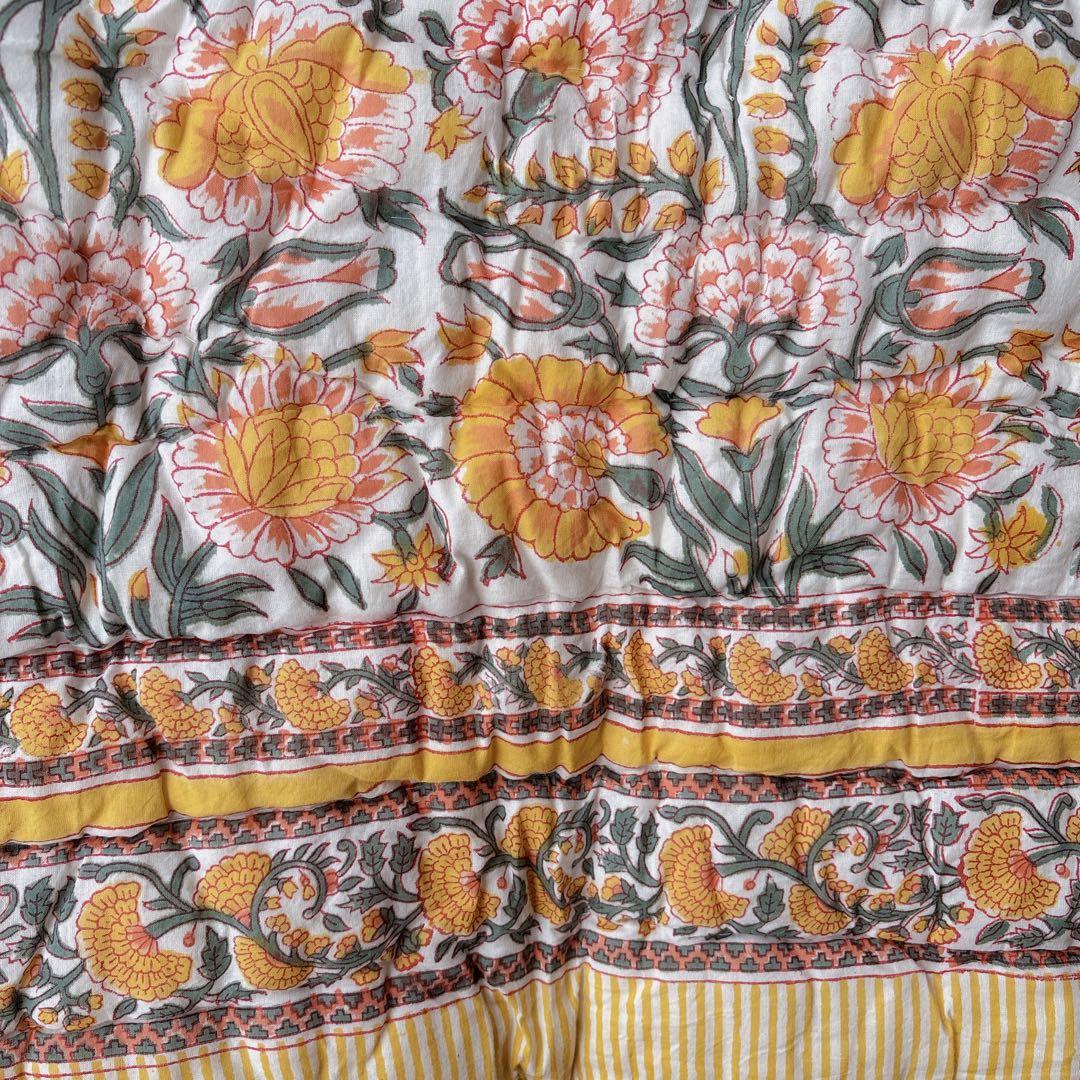 未使用※インド ブロックプリント 中綿入りベビーキルト ガーデン