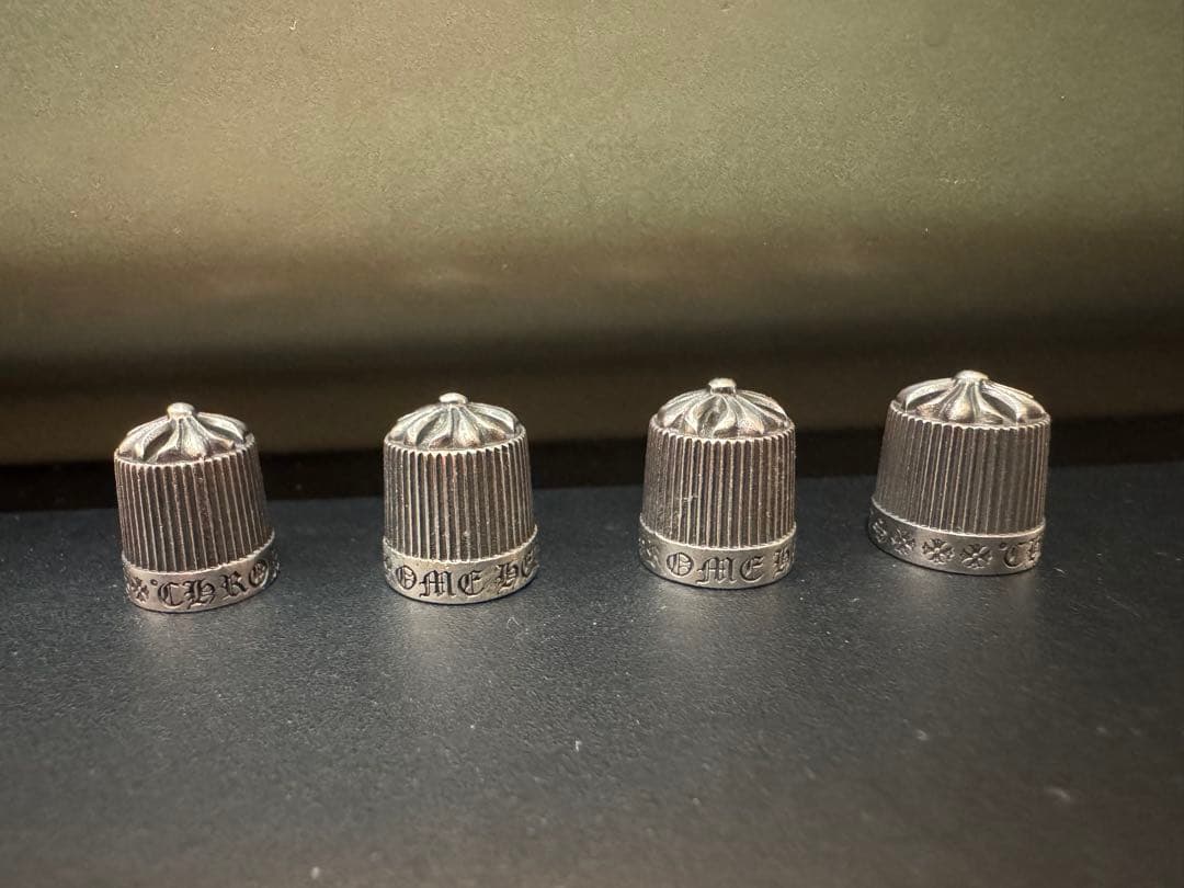 CHROME HEARTS（クロームハーツ）VALVECAPクリスマスノベルティ - メルカリ