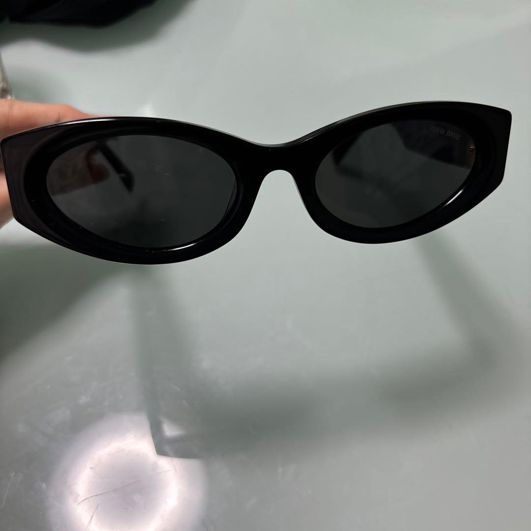 miu miu キャットアイ サングラス 黒 ブラック - メルカリ