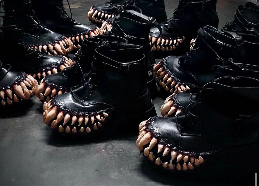 venom bootsベノムブーツ ヴェノムブーツ 正規品 - メルカリ