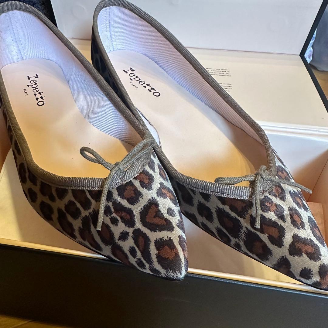 ✨新品未使用✨Repettoレペット バレエシューズ レオパード ポインテッドト レペット21年秋冬新作