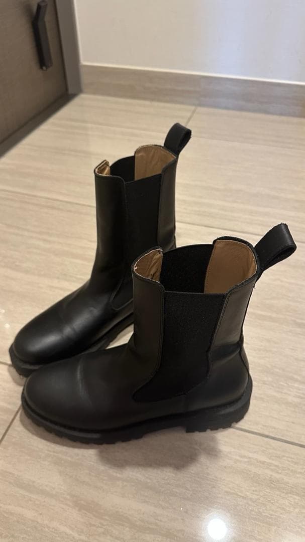 &OtherStories ブラック サイドゴアブーツ ラバーソールの通販はau PAY