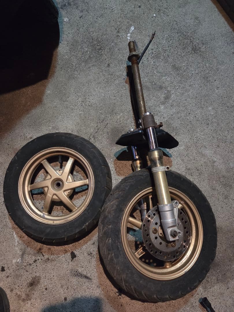 LIVE　DIO ZX 足周り　足回り ディスク化 zx足周り 取り付け（ホンダ ライブディオ）by あまじゃ